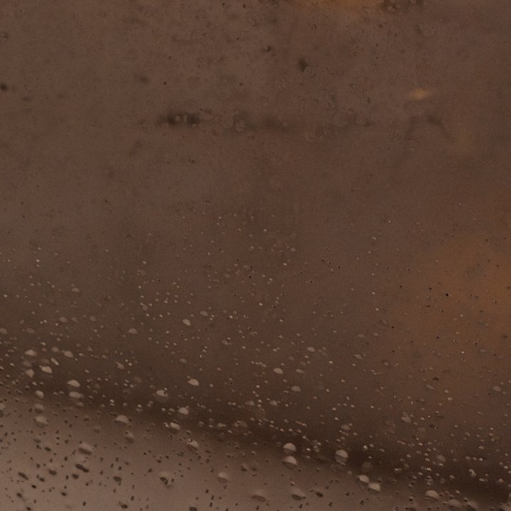 Vidrio con gotas, recorte al 100 %